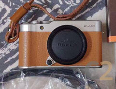 (二手)Fujifilm/富士 X-A10 連（16-50mm）復古旁軸 無反相機 小巧 文藝 旅行 Camera 90%NEW（黑/棕/白/粉/綠） - C2 Computer